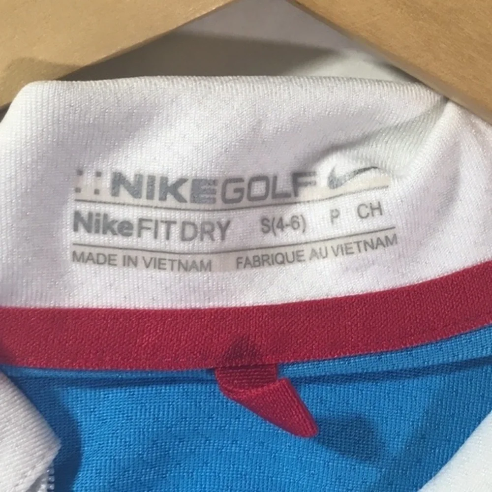 Nike Golf Dri-Fit Performance Short Sleeve Half Zip Blue‎ with Red Stripe Polo